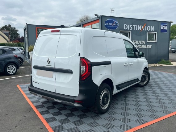 RENAULT Kangoo Kangoo Sésame-002.jpg